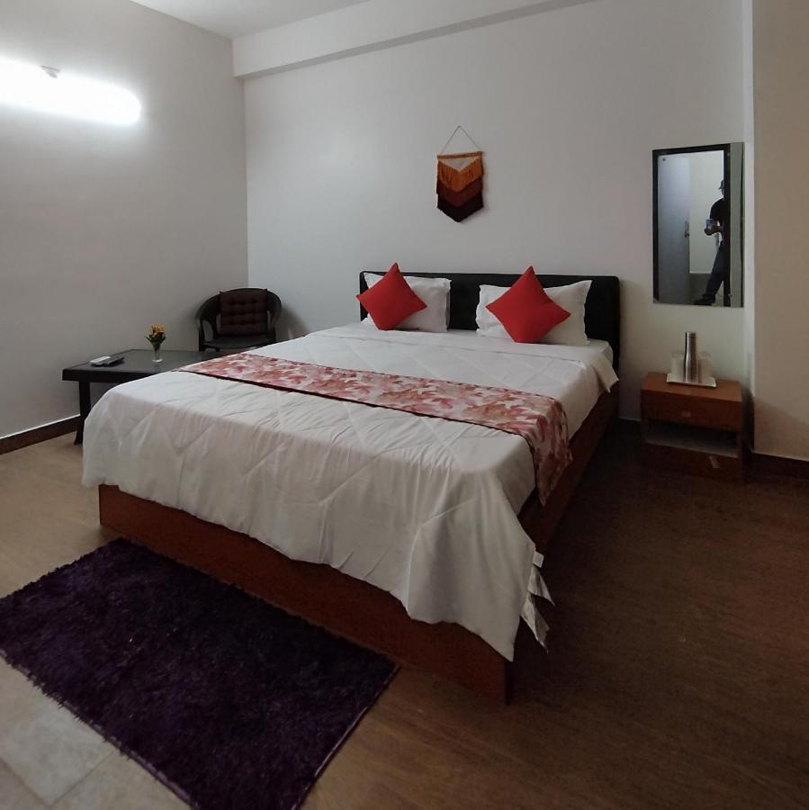 Jubels Homestay Guwahati Eksteriør billede
